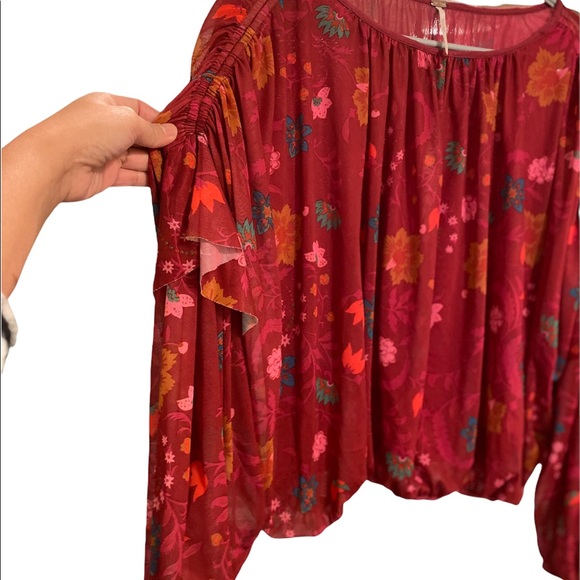 FREE PEOPLE WILDFLOWER HONEY FLORAL LONG SLEEVE MESH TOP BERRY COMB - Picture 7 of 7